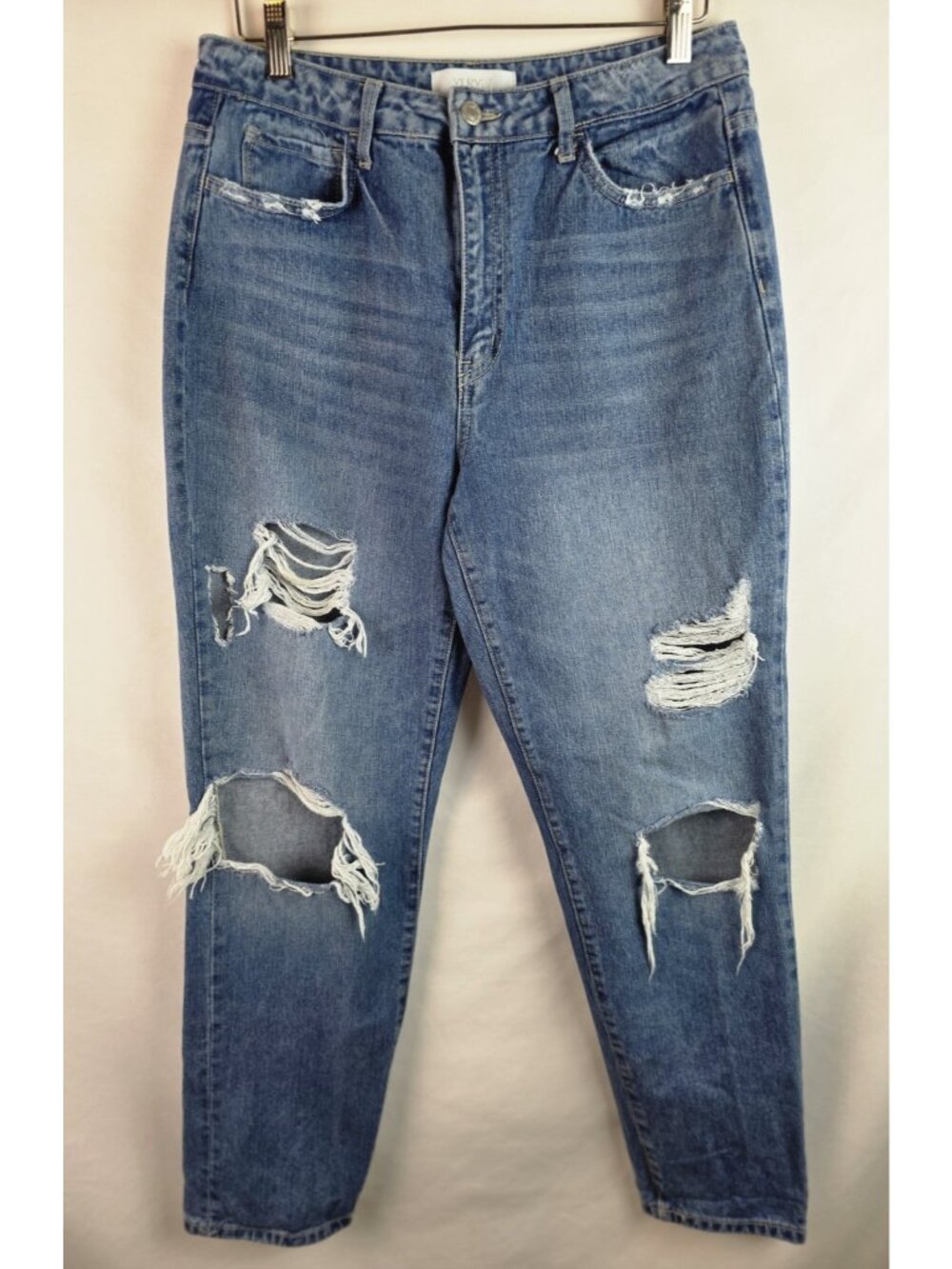 Vervet Blue Jeans Women's Size 29 Distressed Rigid Mom Jean Denim Pants T5178